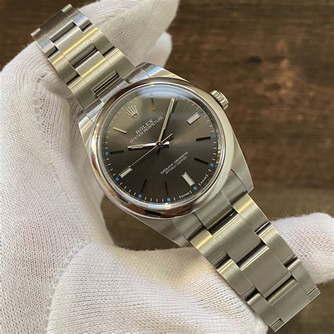 discontinued rhodium oyster dial.